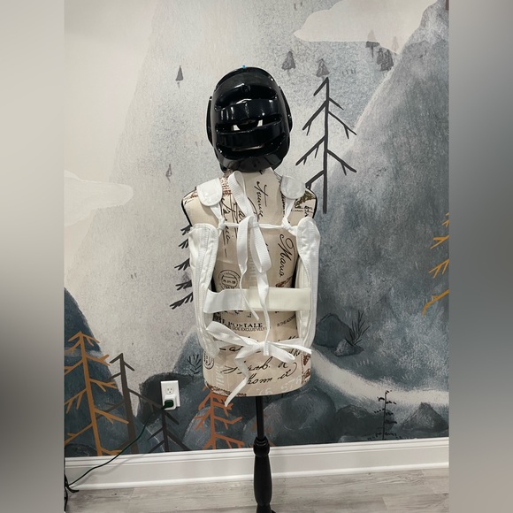 Kids Sparring Gear - Picture 3 of 6